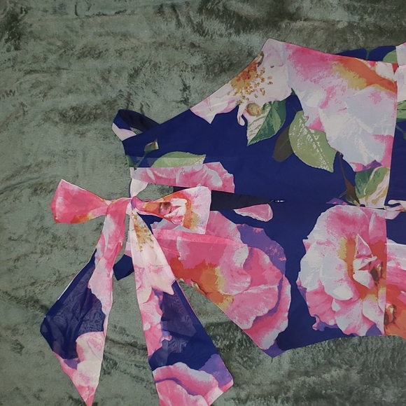 NWOT Gorgeous sleeveless maxi dress, navy/floral - Picture 5 of 6